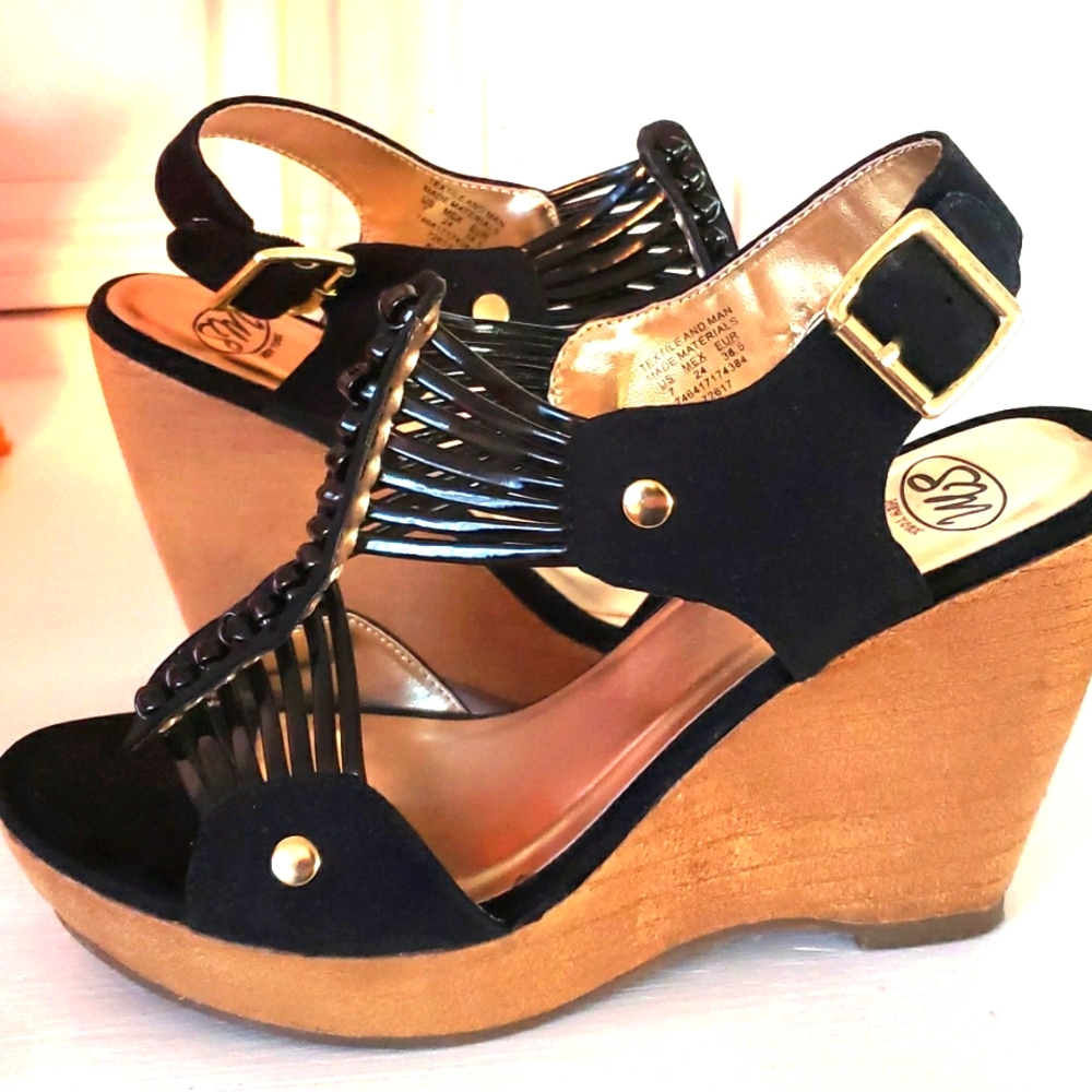 SM New York Wedge Shoes Size 7